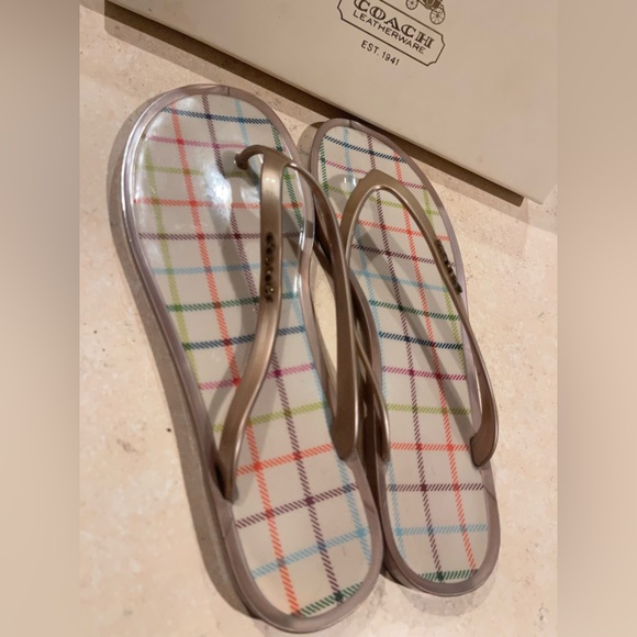 Coach sandals size 9 - Picture 2 of 6